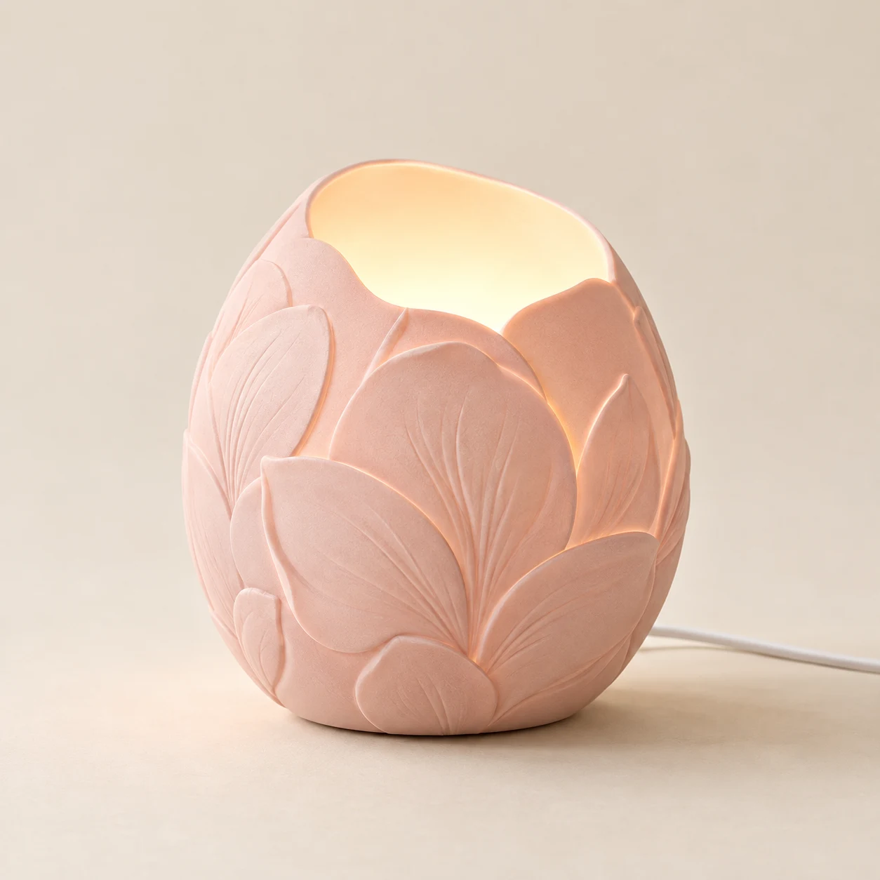 Petal Shell Lamp, Blush pink, flower petal relief